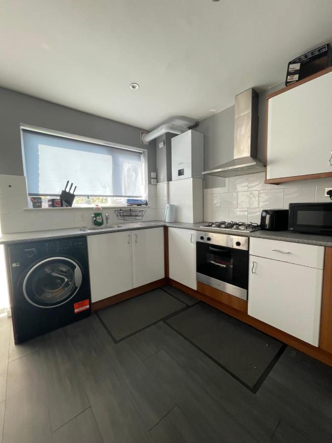 Tilbury Docks Rooms For Short Letting ภายนอก รูปภาพ